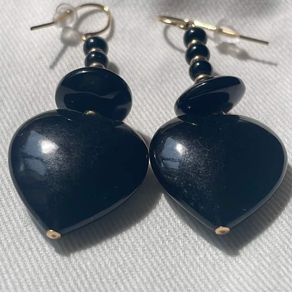 14K Gold Filled Black Onyx Heart Earrings - Picture 8 of 12
